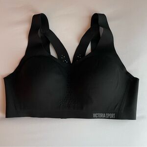 Victoria's Secret Black Angel Max Sports Bra 34C